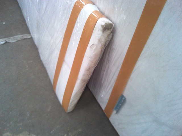 Box spring bed 160x200 - matras - matras topper - borst - beige fluweel - afbeelding 2 van  8