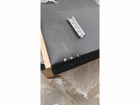 Box spring bed 180x200 - matras - matras topper - borst - pu zwart en hout - afbeelding 4 van  12