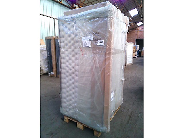 Box spring bed 180x200 - matras - matrastopper - borst - beige fluweel - afbeelding 3 van  11