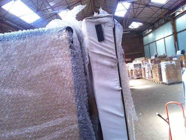 Box spring bed 200x200 - matras - matras topper - borst - white pu - afbeelding 6 van  14