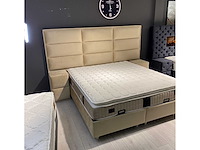 Box spring - afbeelding 1 van  1