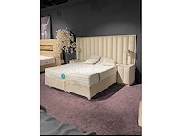 Box spring - afbeelding 1 van  1