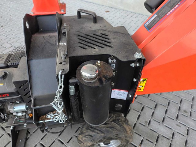 Boxer houthakselaar - afbeelding 2 van  6