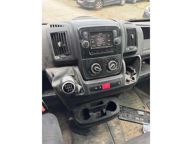 Boxer lichte vrachtwagen - afbeelding 8 van  12