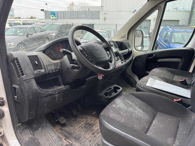 Boxer lichte vrachtwagen - afbeelding 9 van  12