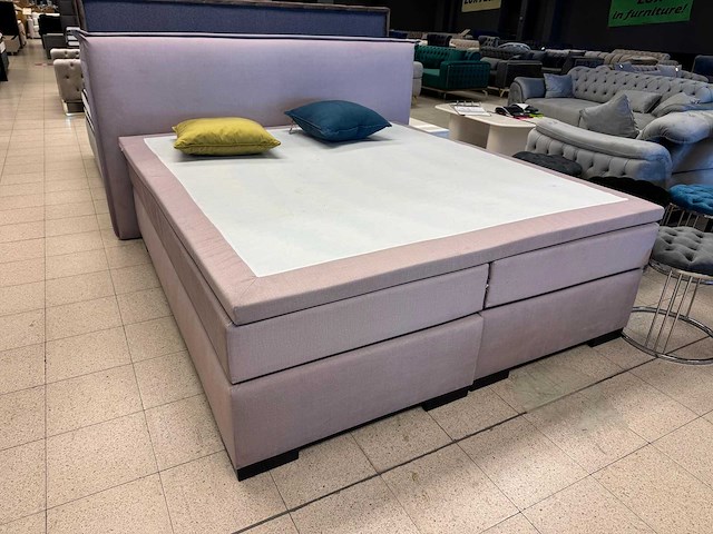 Boxspring baseliek 180x200 - afbeelding 1 van  3