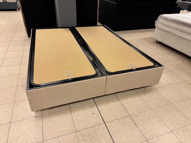 Boxspring basic 160x200 - afbeelding 1 van  2