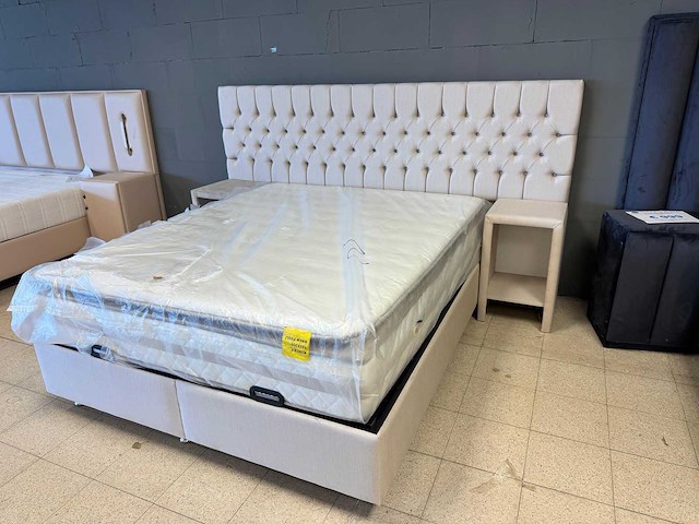 Boxspring bursa 160x200 - afbeelding 1 van  3