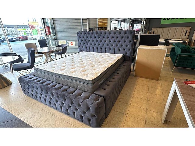 Boxspring moon 160x200 - afbeelding 1 van  3