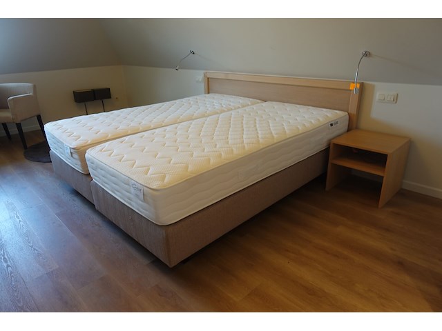 Boxspring - afbeelding 2 van  5