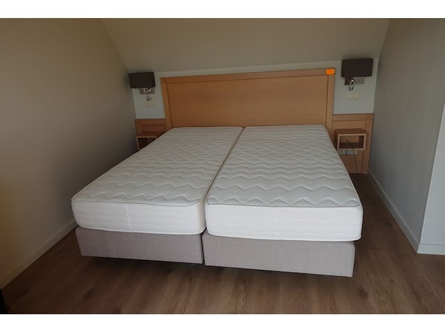 Boxspring - afbeelding 1 van  2