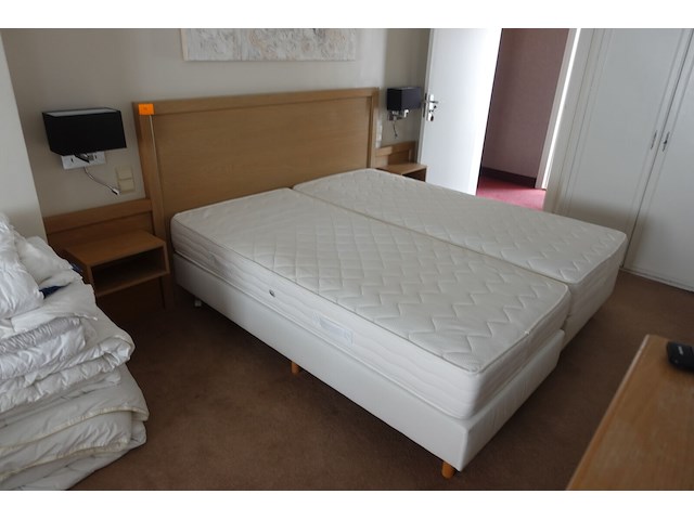 Boxspring - afbeelding 1 van  2