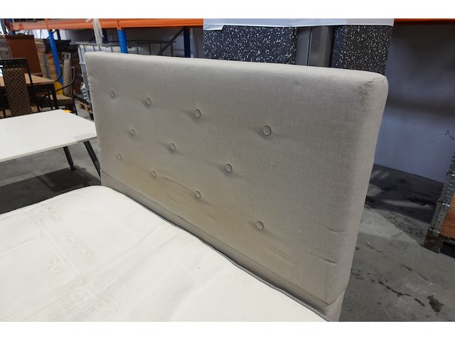 Boxspring - afbeelding 3 van  3