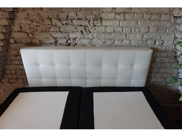 Boxspring - afbeelding 4 van  5