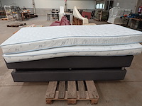 Boxspring - afbeelding 2 van  3