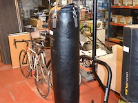 Boxzak aan steun met 30kg gewichten outshock - afbeelding 2 van  6