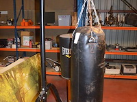 Boxzak aan steun met 30kg gewichten outshock - afbeelding 6 van  6