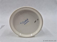 Boy with toothache - afbeelding 3 van  3