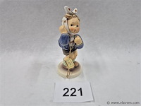 Boy with toothache - afbeelding 1 van  3