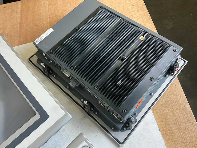 B&r 5p62:bmw-19 monitor (3x) - afbeelding 6 van  8