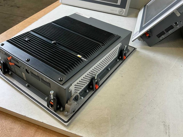 B&r 5p62:bmw-19 monitor (3x) - afbeelding 9 van  11