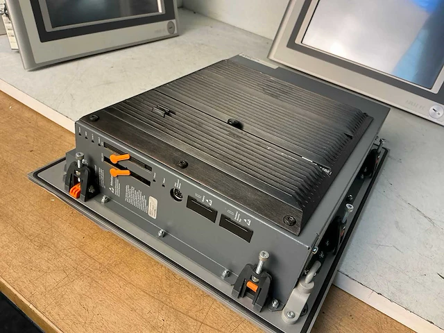 B&r 5p62:bmw-19 panel pc (3x) - afbeelding 8 van  11