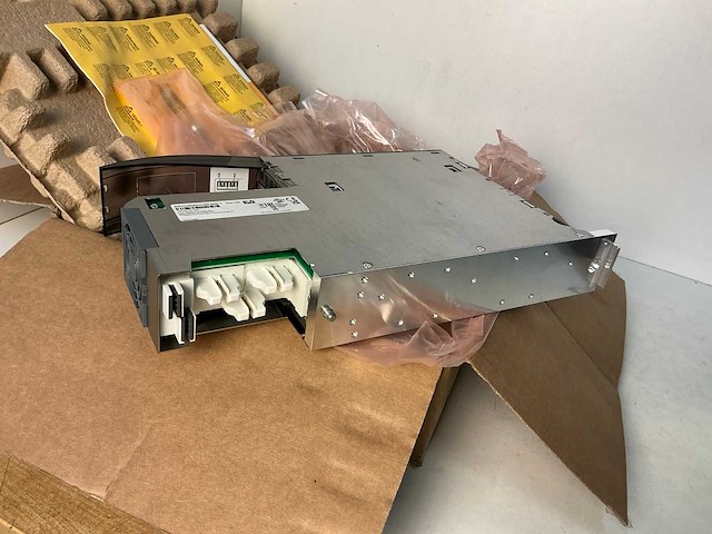 B&r acopos multi e0500 uitbreidingsmodule - afbeelding 6 van  8