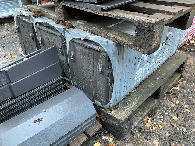 Braas tegelit partij dakpannen - afbeelding 5 van  6