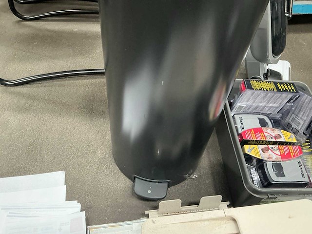 Brabantia pedaalemmer - afbeelding 3 van  4