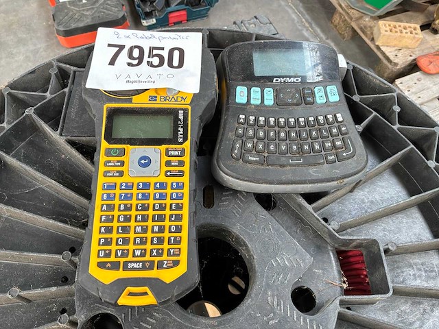 Brady-dymo labelprinter (2x) - afbeelding 1 van  4