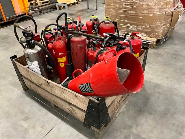 Brandblusser (21x) - afbeelding 3 van  9