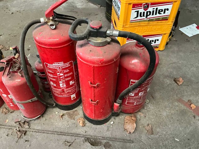 Brandblusser (9x) - afbeelding 2 van  3