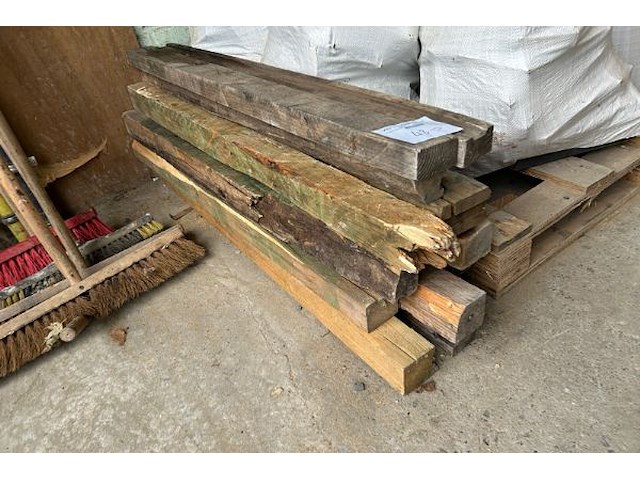 Brandhout - afbeelding 2 van  4