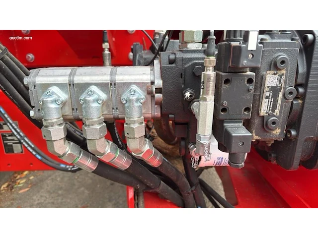 Brandhoutprocessor / zaag-kloofmachine rabaud-... - afbeelding 18 van  68