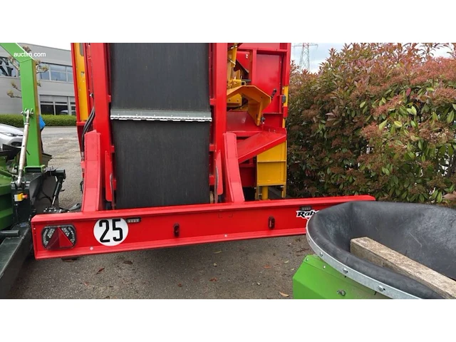 Brandhoutprocessor / zaag-kloofmachine rabaud-... - afbeelding 24 van  68