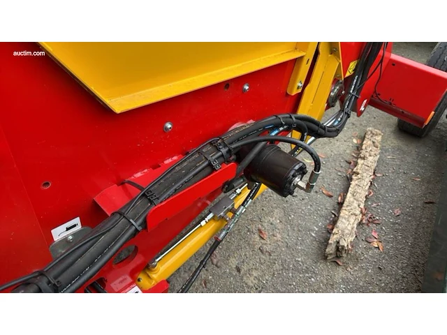 Brandhoutprocessor / zaag-kloofmachine rabaud-... - afbeelding 29 van  68