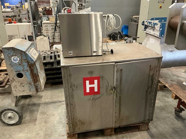 Brandkast + schakelkast (2x) - afbeelding 1 van  5