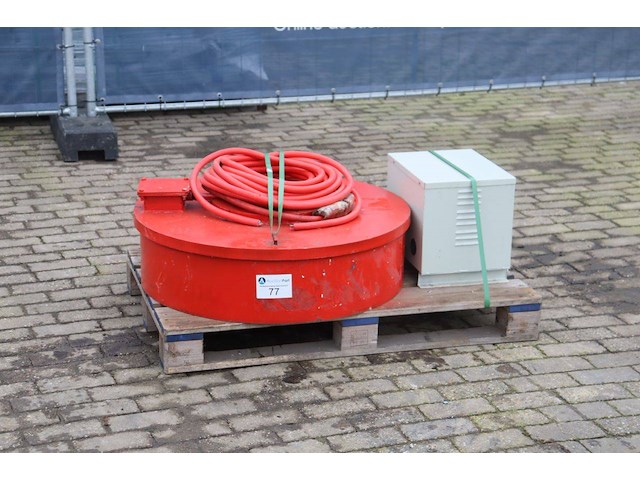 Brandslanghaspel met transformer - afbeelding 1 van  1