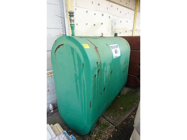 Brandstof tank - afbeelding 1 van  2