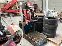 Brandstofhaspel met tankpistool - afbeelding 1 van  8