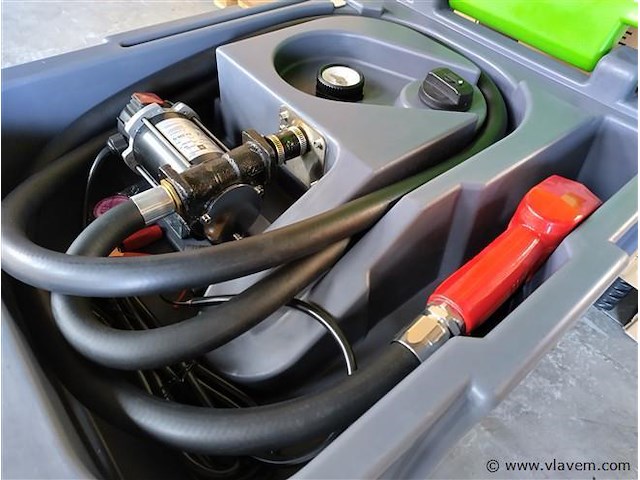 Brandstoftank 200 liter - afbeelding 6 van  17