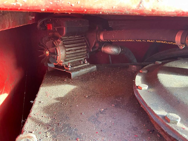 Brandstoftank - afbeelding 4 van  5