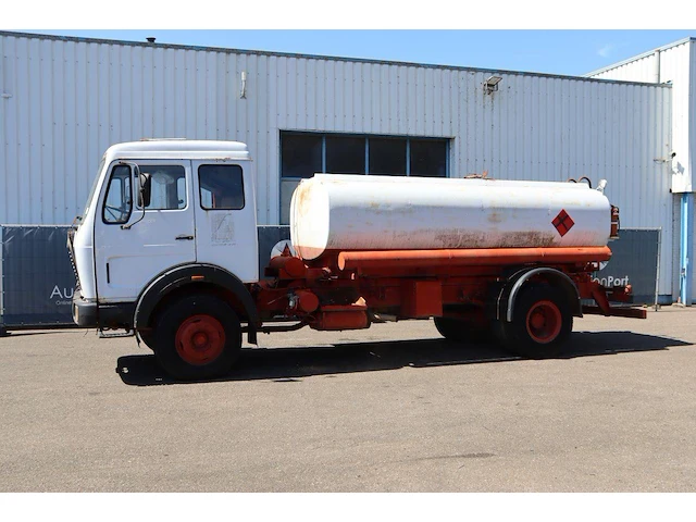 Brandstoftankwagen mercedes-benz 1989 (marge) - afbeelding 1 van  1