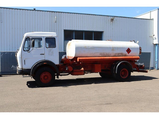Brandstoftankwagen mercedes-benz 1989 - afbeelding 1 van  1