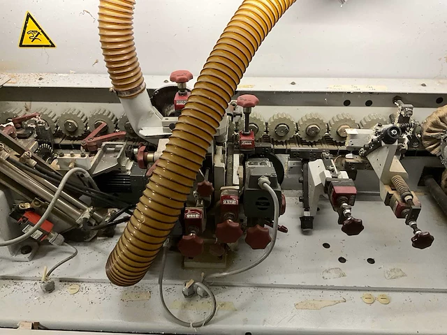 Brandt optimal kd 56 cnc kantenaanlijmmachine - afbeelding 6 van  20