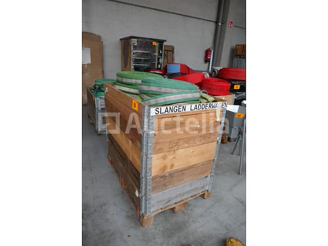 Brandweerslangen - afbeelding 3 van  4
