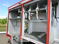 Brandweerwagen met ongevalschade - afbeelding 8 van  16