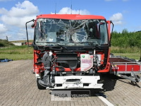 Brandweerwagen met ongevalschade - afbeelding 16 van  16
