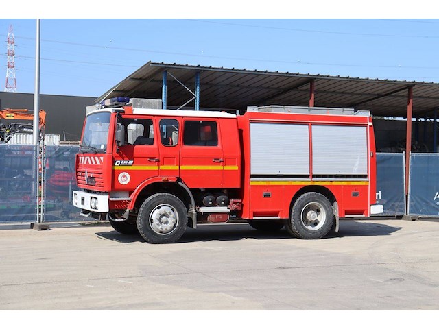 Brandweerwagen renault g 230 manager diesel 230pk 1993 - afbeelding 1 van  1