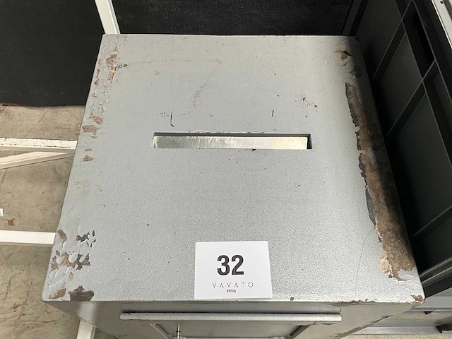 Brandwerende kast en geldlade - afbeelding 2 van  7